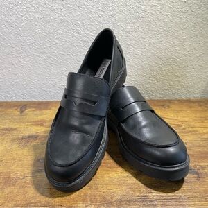 Steve Madden Lotto Loafers Black Lug-Sole Y2K Dark Academia